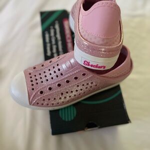 Skechers Pink and White Sneakers Lightweight Design